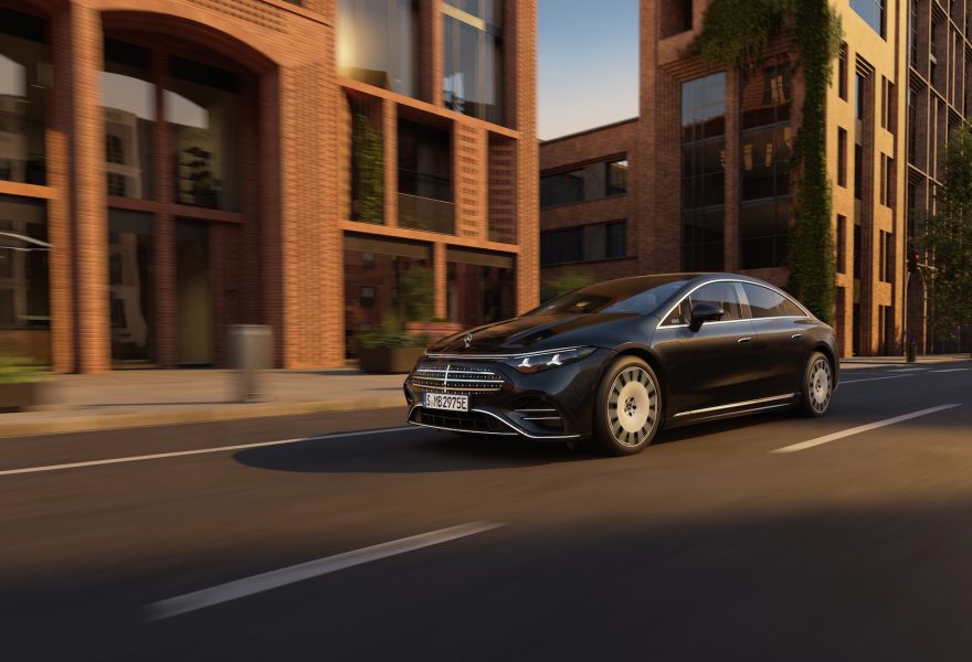 Mercedes-Benz actualiza el EQS con una nueva arquitectura de 800V