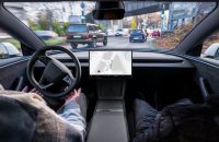 El software de conducción autónoma de Tesla (FSD) es capaz ahora de evitar colisiones incluso estando desactivado durante la conducción manual