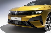 Opel Astra Plug-in Hybrid kontra Peugeot 308 PHEV: pojedynek kompaktów plug-in z grupy Stellantis w 2026 roku
