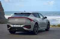 KIA EV6 frente a Hyundai IONIQ 5: duelo de SUV-C eléctricos coreanos por relación tecnología-precio en 2026