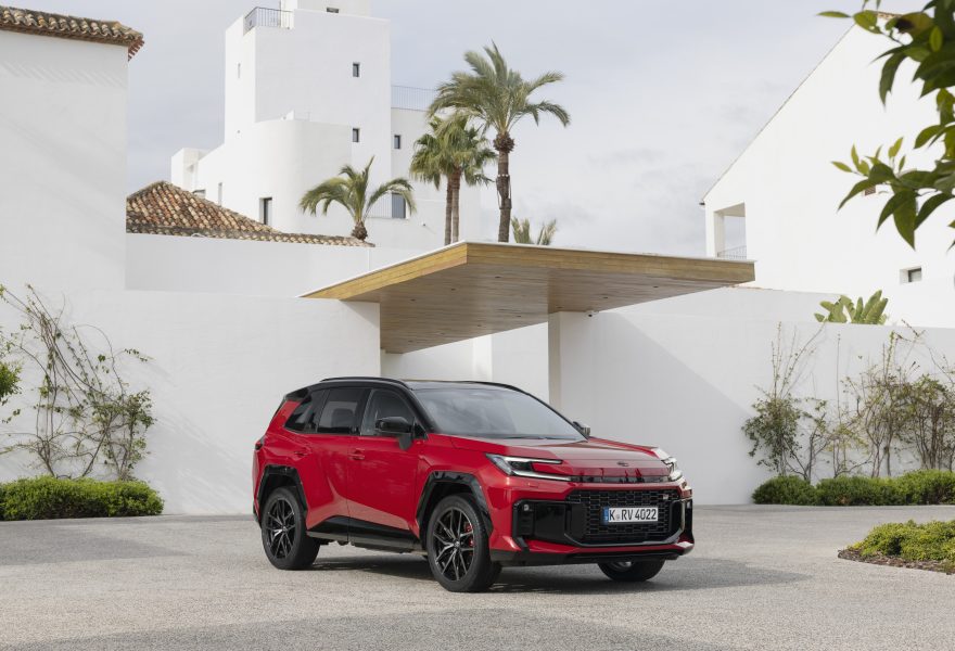 Top 5 SUV híbridos con el interior más amplio y mejor sistema multimedia del mercado español