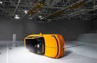 Geely quiere demostrar que la seguridad de sus coches empieza mucho antes de llegar a la carretera