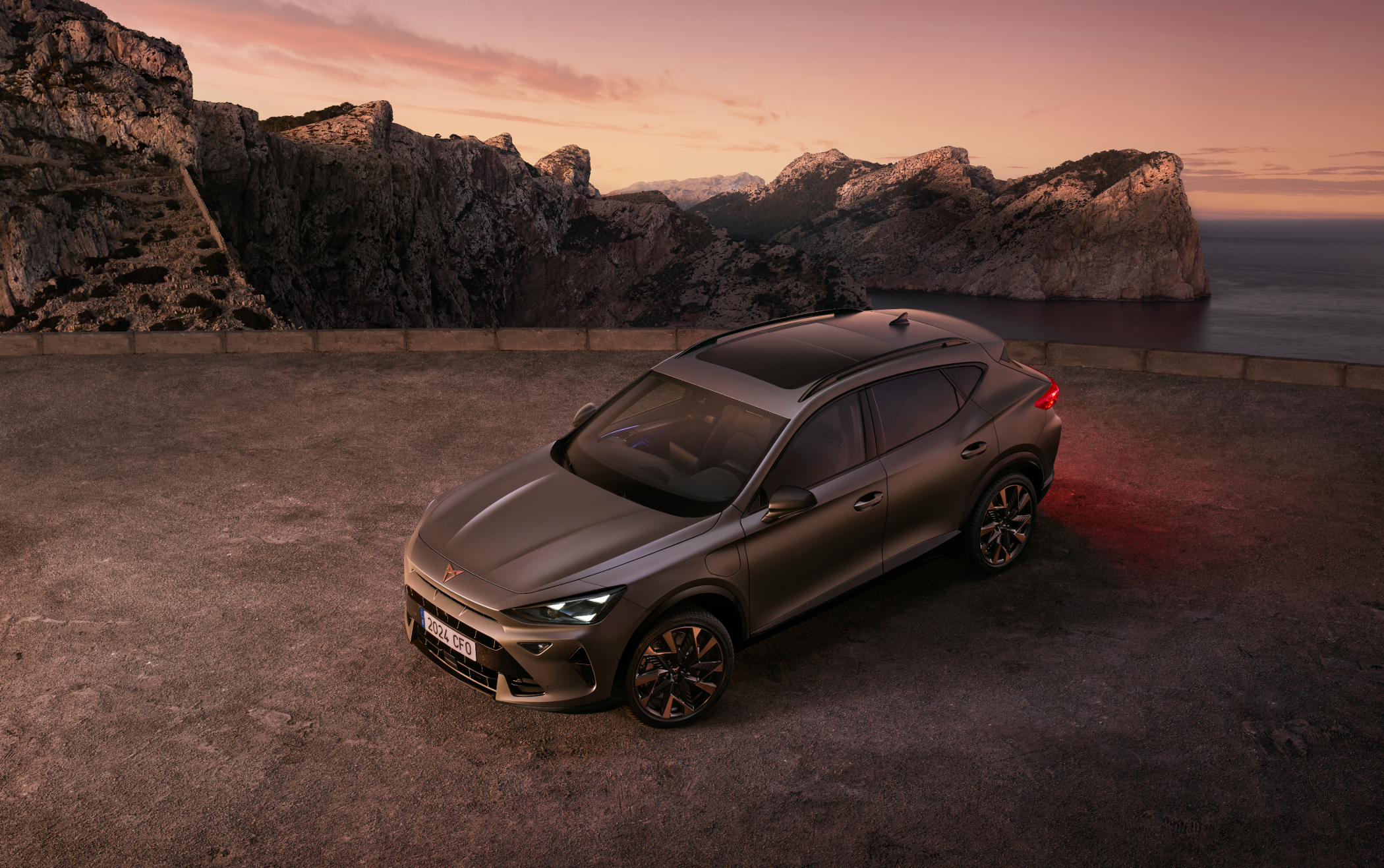 Los Nuevos Cupra Formentor Y Cupra León Ya Aceptan Pedidos De Las Versiones Vz E Hybrid De 200 Kw (272 Cv)