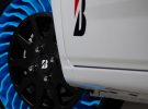 Los neumáticos sin aire de Bridgestone ya están en el mercado, pero tienen un grave problema