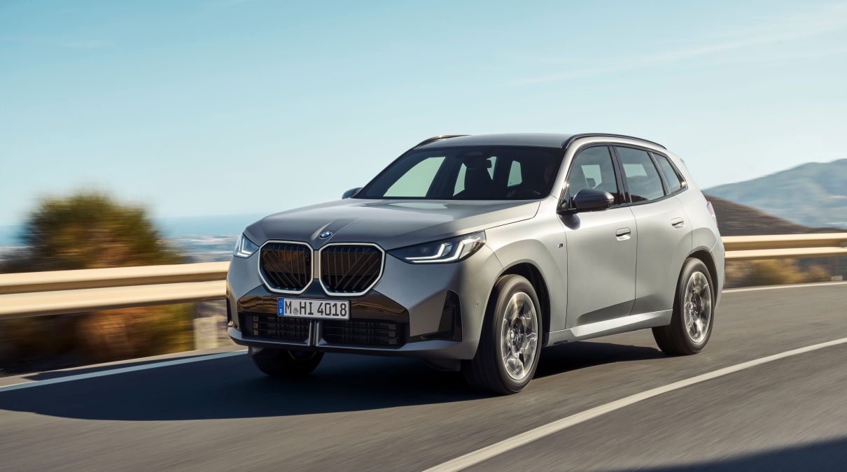 BMW X3 frente a Mercedes-Benz GLC: qué SUV-C premium híbrido enchufable ofrece más valor en 2026