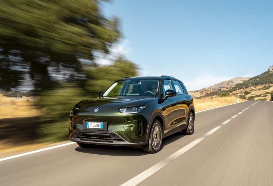 Al volante del Leapmotor B03X, un urbano eléctrico económico