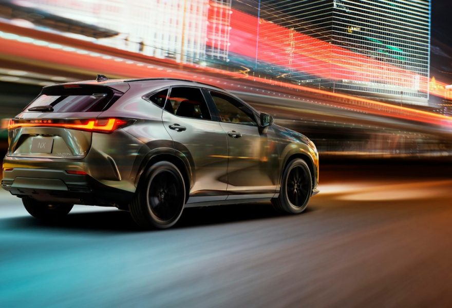 Review Lexus NX 450h+: por qué el SUV-C híbrido enchufable japonés sigue marcando el estándar premium en 2026