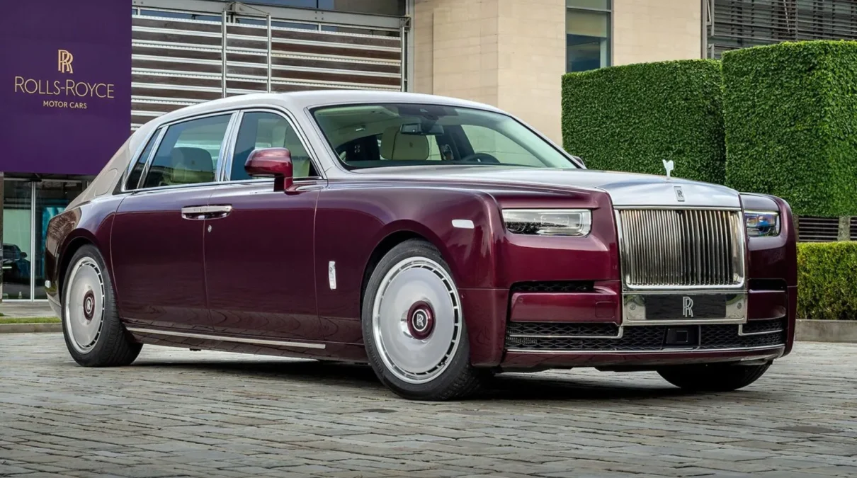 Rolls Royce presenta otra versión única del Phantom para un magnate saudí