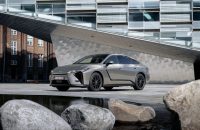 Nuevo Lexus ES: el lujo crece y se hace eléctrico