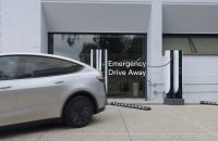 Tesla implementa finalmente en sus Supercargadores una esperadísima medida de seguridad