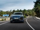 Cómo elegir un SUV eléctrico premium para uso diario en 2026: carga en casa, autonomía útil y confort