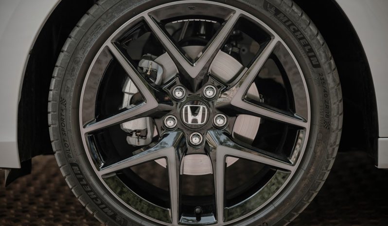Honda Civic e:HEV lleno