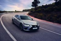 Lexus ES, foto 1 de 30