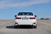BMW Serie 3, foto 17 de 38