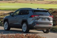 Toyota RAV4, foto 5 de 10