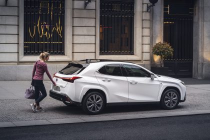 Lexus UX