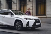 Lexus UX, foto 3 de 23
