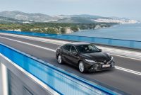 Toyota Camry, foto 3 de 10