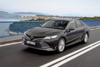 Toyota Camry, foto 1 de 10
