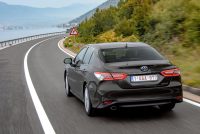 Toyota Camry, foto 6 de 10