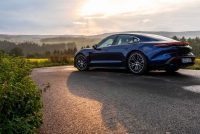 Porsche Taycan, foto 13 de 27