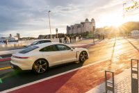 Porsche Taycan, foto 18 de 27