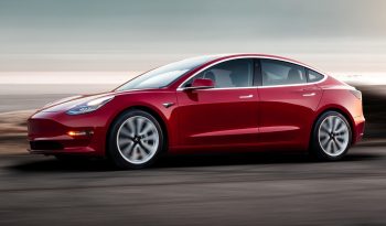 Tesla Model 3 lleno