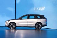 Volvo EX90, foto 10 de 15