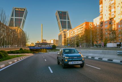 Dacia Spring 2026: análisis del eléctrico más barato para conducir por ciudad