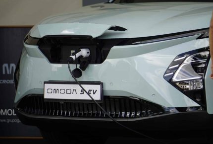 Los compactos eléctricos más fáciles de aparcar y conducir en ciudad