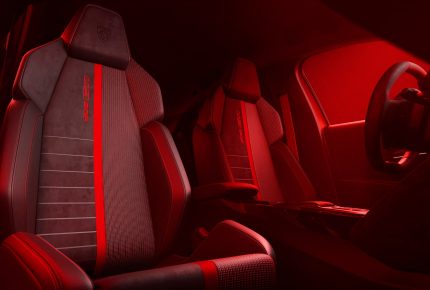 Los 10 coches eléctricos compactos más vendidos en España para moverse por ciudad
