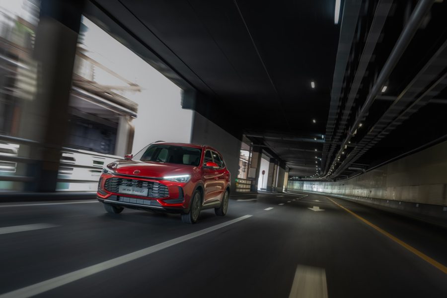 Tres SUV eléctricos asequibles con buen equipamiento para comprar en 2026