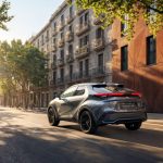Los 10 SUV híbridos compactos con mejor tecnología de serie para ciudad en 2026