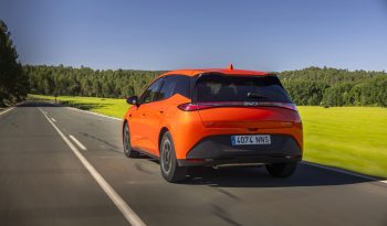 BYD Dolphin G DM-i lleno