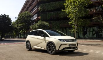 BYD Dolphin lleno