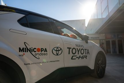 Los mejores SUV compactos híbridos por menos de 30.000 € en 2026